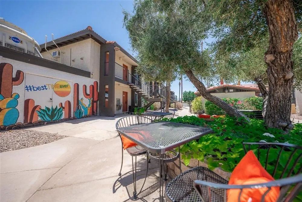242-Fully Furnished 1Br Suite-Pet Friendly Scottsdale Daire